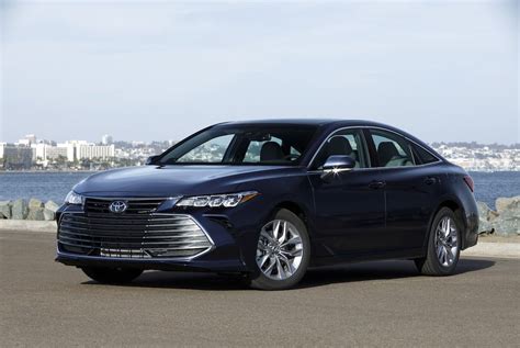 First Drive 2019 Toyota Avalon