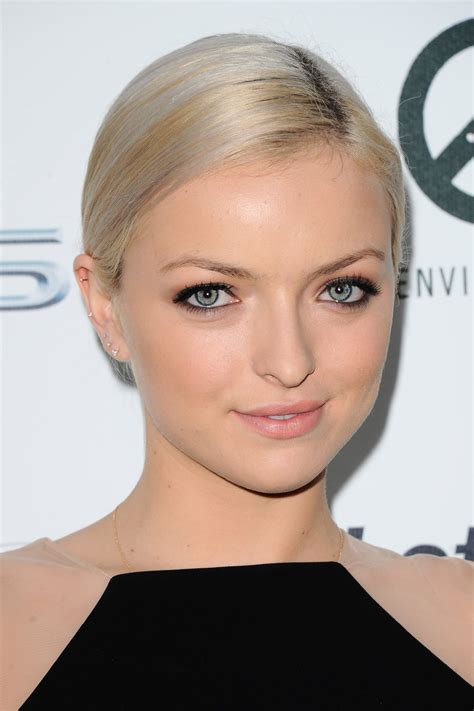 Francesca Eastwood Muvilist