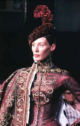 1998 99 Galliano 4 Dior Couture Show Olga Dior Fashion Fashion Art