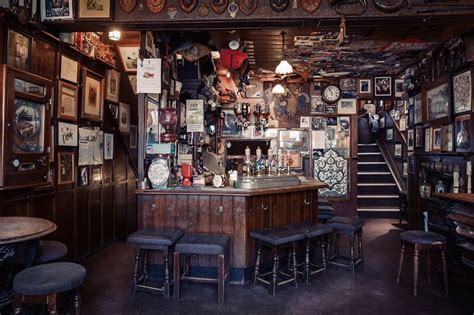 A Truly Rustic Room The Nags Head Pub Belgravia London Pub