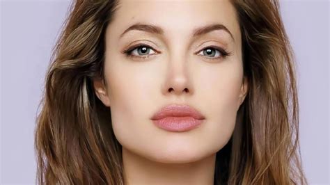 Angelina Jolie Lips Real