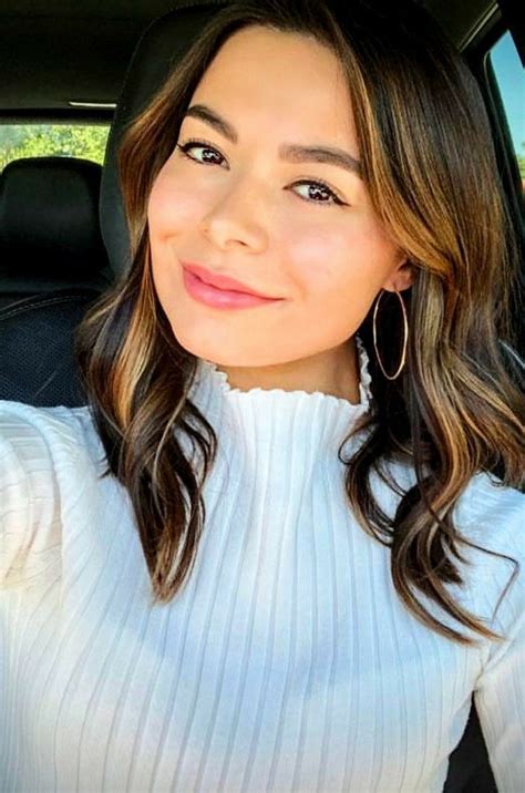 Does miranda cosgrove have tattoos? Pin by Emmanuel Padilla on miranda cosgrove in 2020 ...