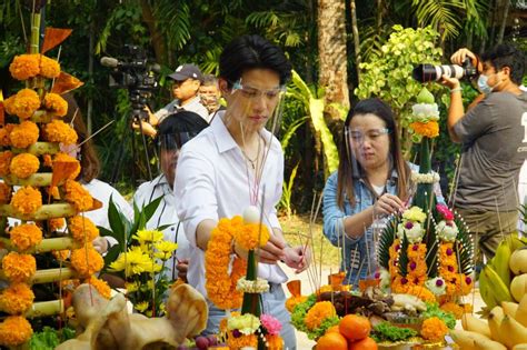 Jun 14, 2021 · ไทยร่วมใจ ลงทะเบียนฉีดวัคซีนโควิด ผ่านเว็บไซต์ www.ไทยร่วมใจ.com กลุ่มไม่เคยลงทะเบียน เราชนะ คนละครึ่ง เรารักกัน สามารถ จองฉีดวัคซึน ได้เลย แต่. บันเทิง - ไทยพีบีเอสจัดพิธีบวงสรวงละคร 'Reunion เรียนอยู่นี่'