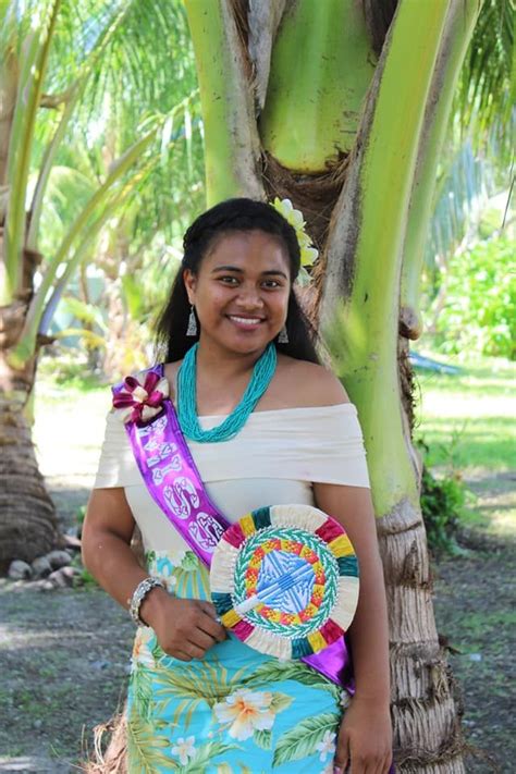 miss sipikana pageant 2018 credit miss sipikana beauty pageant tuvalu women pulitzer dress