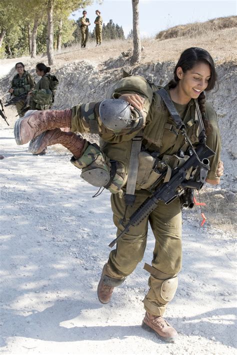 戦闘部隊に女性増加中中東最強イスラエル軍男女混成部隊 写真 枚 国際ニュースAFPBB News
