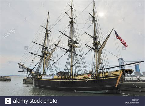 Merchant Ship 18th Century Hi Res Stock Photography And Images Alamy