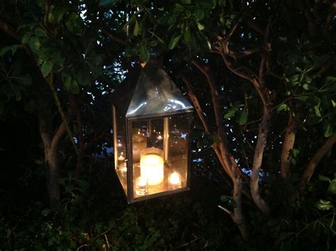 Outdoor Lighting Idea For The Perfect Evening Garden Party Atmosphere
