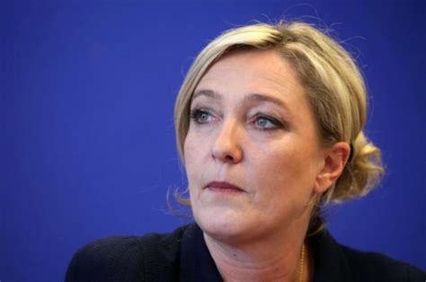 Marine le pen ретвитнул(а) le parisien. Marine Le Pen : « l'Union européenne est comme l'Union ...