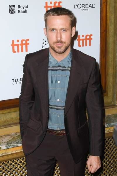 Ryan Gosling élégant Et Stylé à La Première De First Man Au Toronto International Film