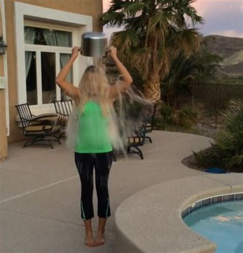 Video Natalie Gulbis Does The Ice Bucket Wet T Shirt Challenge