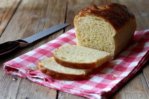 Ecco anche il video della torta a spirale di pan brioche con marmellata, mirtilli e pistacchi. PAN BRIOCHE SENZA IMPASTO, SOFFICISSIMO! Basta una ...