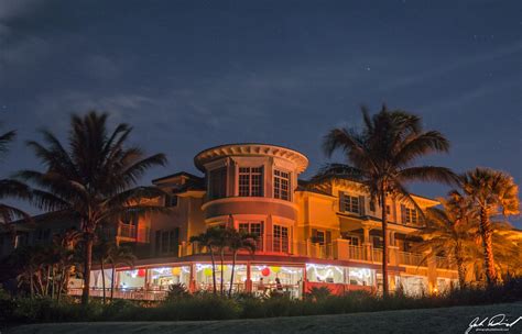 The Citrus Grill At Night Vero S Beach Lifestyle Photo Contest