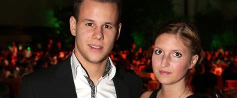 Шауб луис / louis schaub. League of WAGS — Bundesliga-Aufsteiger 2018/2019