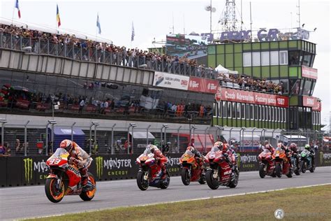 20 rennen in 16 ländern auf fünf. Tsjechische Grand Prix (Brno) in 2021 niet meer op MotoGP ...