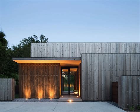 Bates Masi Architects Focused On Acoustics For This Hamptons House