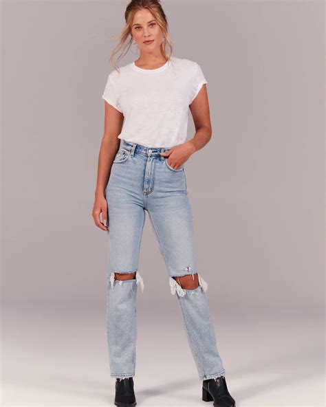 Abercrombie 90s Ultra High Rise Straight Jeans Best Abercrombie Jeans Trending On Tiktok 2021