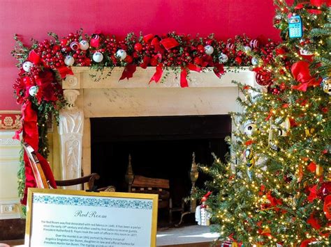 How To Visit The White House At Christmastime