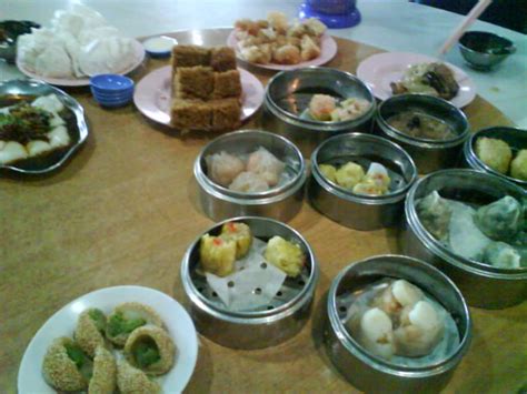 All photos (39) all photos (39) there aren't enough food, service, value or atmosphere ratings for leboss restaurant, malaysia yet. Ã Little Bit of Everything: Food -> Food In Sungai Petani