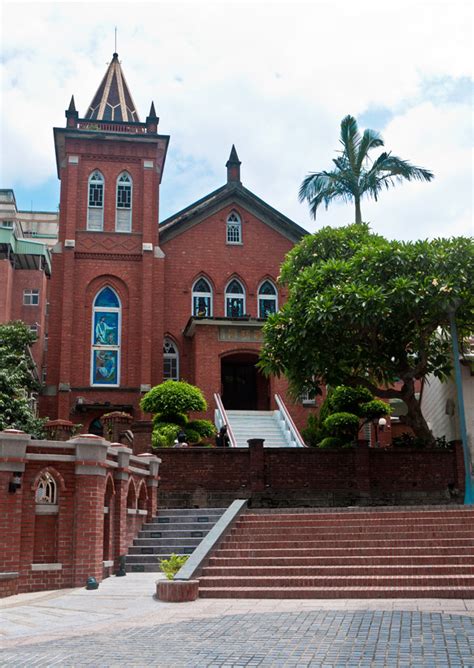 馬偕紀念醫院 local business 25160 tanshui. tower record: 淡水馬偕禮拜堂 Mackay Chapel Church in Danshui Town