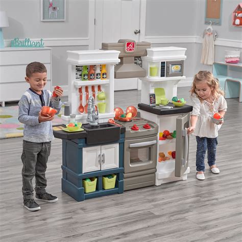 Step2 Modern Metro Play Kitchen With 33 Piece Accessory Set