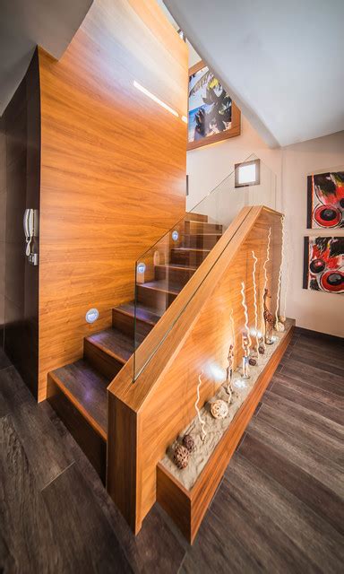 18 Dazzling Transitional Staircase Designs Youre Going To Adore