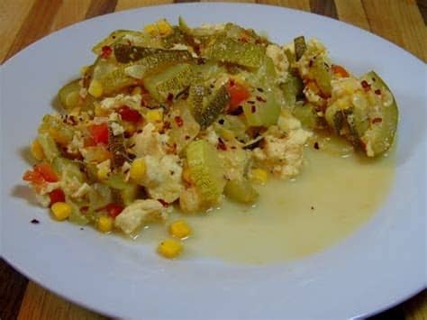 Los mejores consejos para ser un cocinero profesional. COMO HACER CALABACITAS CON QUESO-RECETA DE COCINA - YouTube
