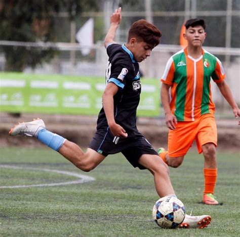 Protocolul a fost semnat chiar în efden. *ANFP y clubes: Acuerdan suspender Fútbol Joven y Fútbol ...