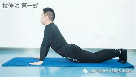 预防“腰背痛”发作，快学做这几个动作科普中国网
