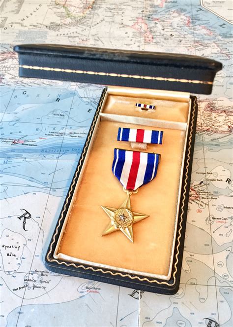 World War Ii Us Army Silver Star Medal 112716 Item 112716