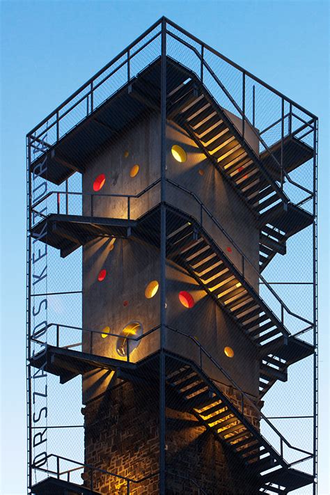 Lookout Tower at Galyateto / Nartarchitects | ArchDaily