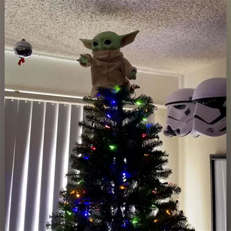 Someone Made A Floating Baby Yoda Tree Topper And Tbh Its All We Want