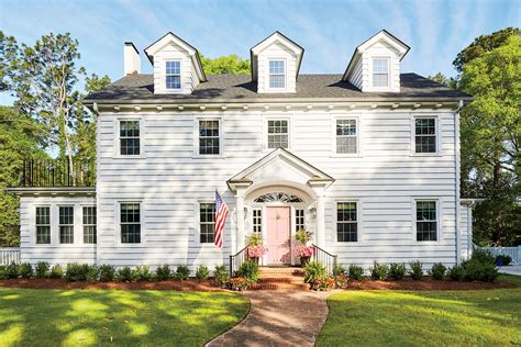 Watch This Historic Colonial Home Gets A Modern Makeover Colonial