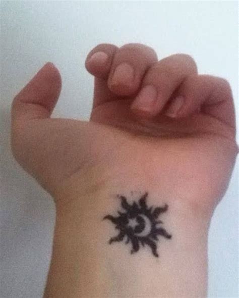 Stunningly Hot Sun Tattoos Wild Tattoo Art Sun Tattoo Designs