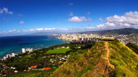 A Manageable Climb To Incredible Views Diamond Head State Monument