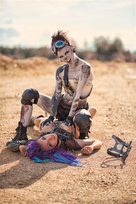 Models Kate Stark And Octokuro Hipster Cosplay Post Apocalyptic