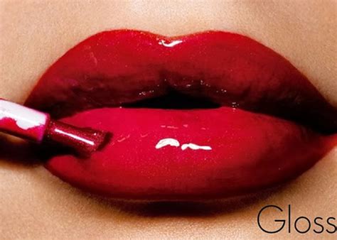 Simple beauty trick to make your glossy lipstick matte - Classic Ghana