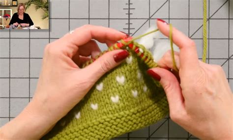 Video How To Thrum Knitting Help Knitting Knit Mittens