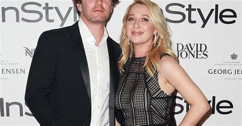 Asher keddie's age is 44 years as of 2019. Asher Keddie's adorable 'Offspring' | Woman's Day