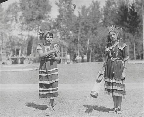 Ojibwe Women Golfing Jingle Dress Native American Regalia Old Style Jingle Dress