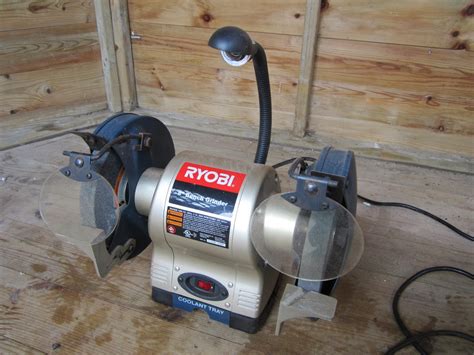 8 inch bench grinder reviews (recommended for you). 120v Equipment in the UK: Ryobi BGH826 8" bench grinder