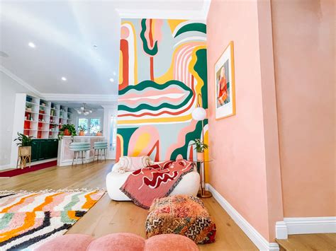 A Vibrant Living Room Redesign Stands Out With Custom Lime Wash Paint