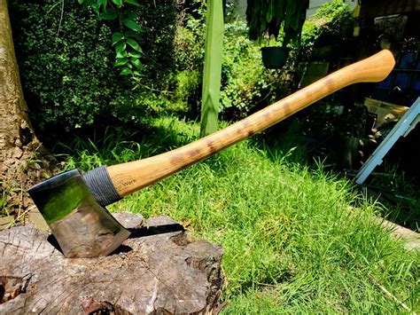 Race Ready Axes Best For Lumberjack Competitions Awesome Axes