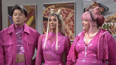 How The Internet Really Feels About Kim Kardashians Cut Costco Snl Skit