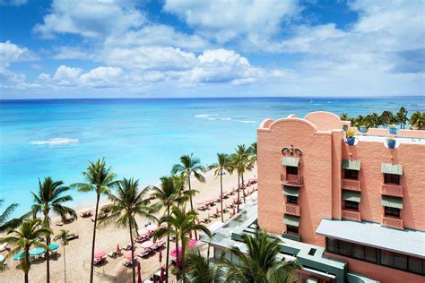 The Royal Hawaiian, a Luxury Collection Resort, Waikiki, Honolulu ...
