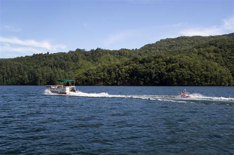 Boating on Fontana Lake - summer fun! | Fontana village, Fontana lake