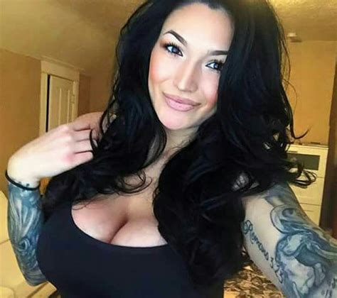 Beautiful Latina Girl Model Girl Tattoos Long Hair Styles Hot Tattooed Girls Face Sleeves