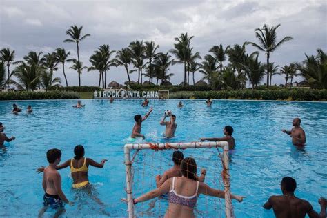 La Muerte De Turistas Estadounidenses Crea Una Crisis En República Dominicana The New York Times