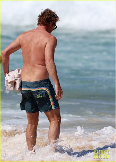 Simon Baker Hits The Beach For Shirtless Beach Day With Son Claude Photo 4970155 Celebrity