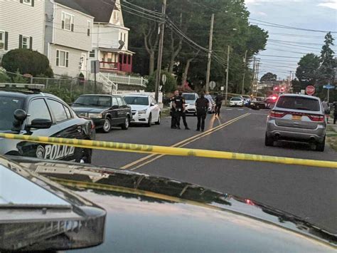 Chief 4 Shot 1 Dead In Bridgeport Linked To Group Violence