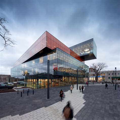 15 Of The Absolute Coolest Libraries In Canada Chatelaine